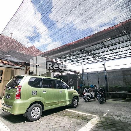 Kedyla Homestay Syariah Patangpuluhan Malioboro Area Yogyakarta Redpartner Ngabean Екстериор снимка